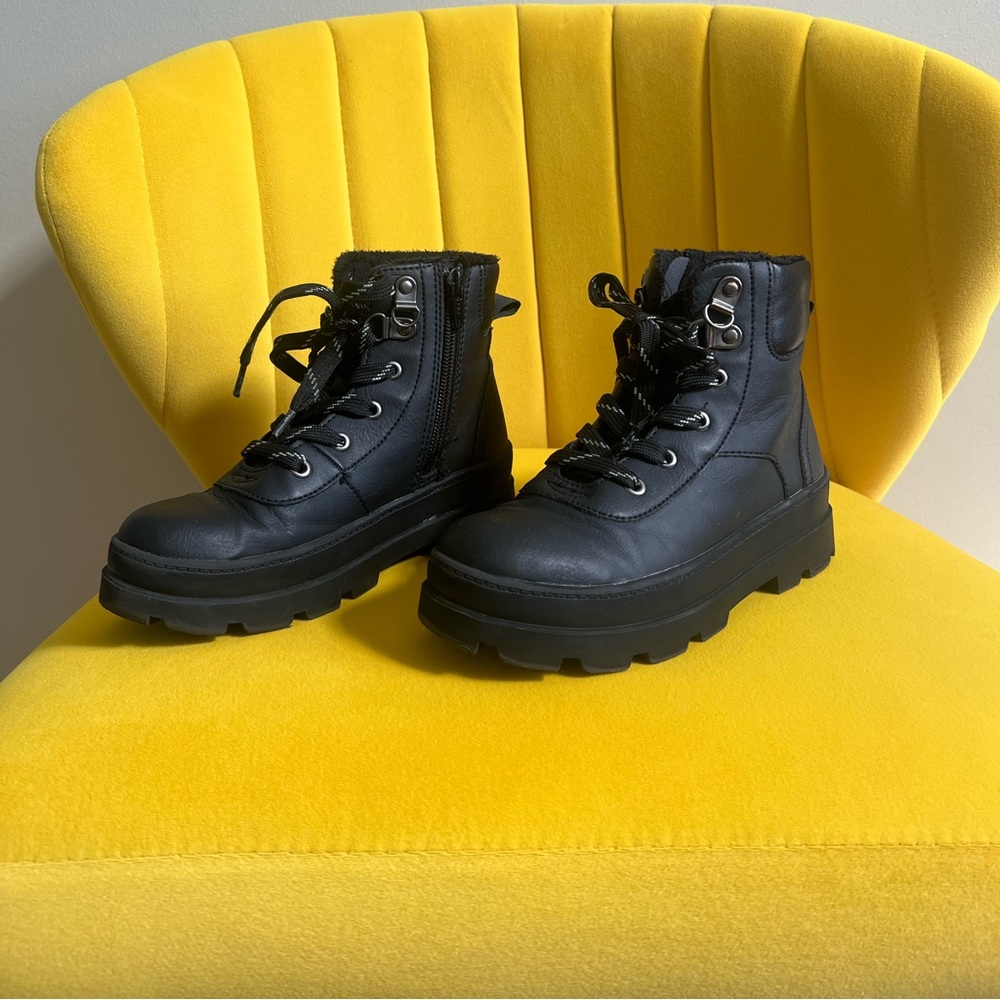 Boys H&M boots